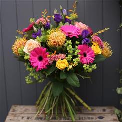 Summer Chain Bouquet