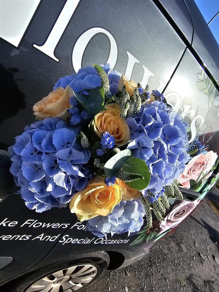 Happy Birthday bouquet by Flowers by Joan